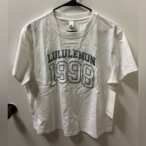 NWT RELAXED FIT COTTON JERSEY TEE